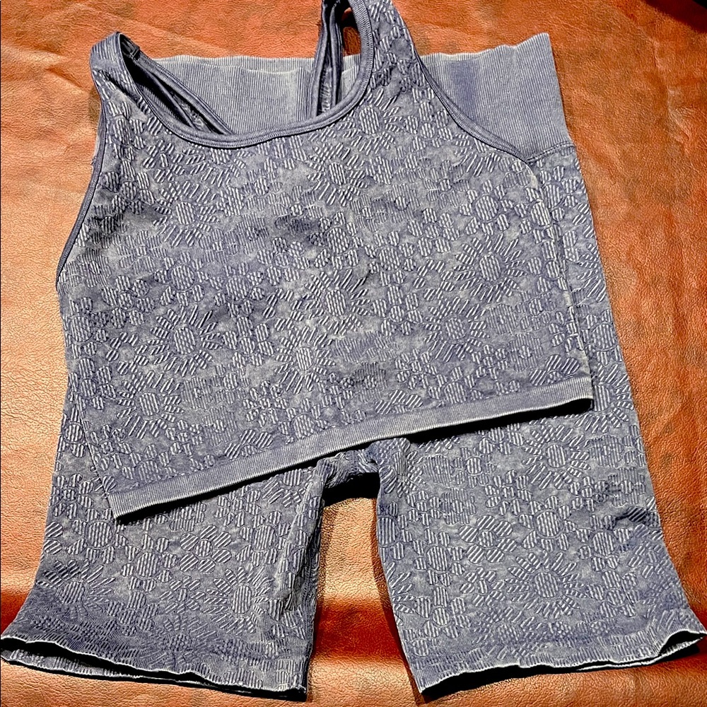 Aerie Textured Blue Bike Shorts and matching bra